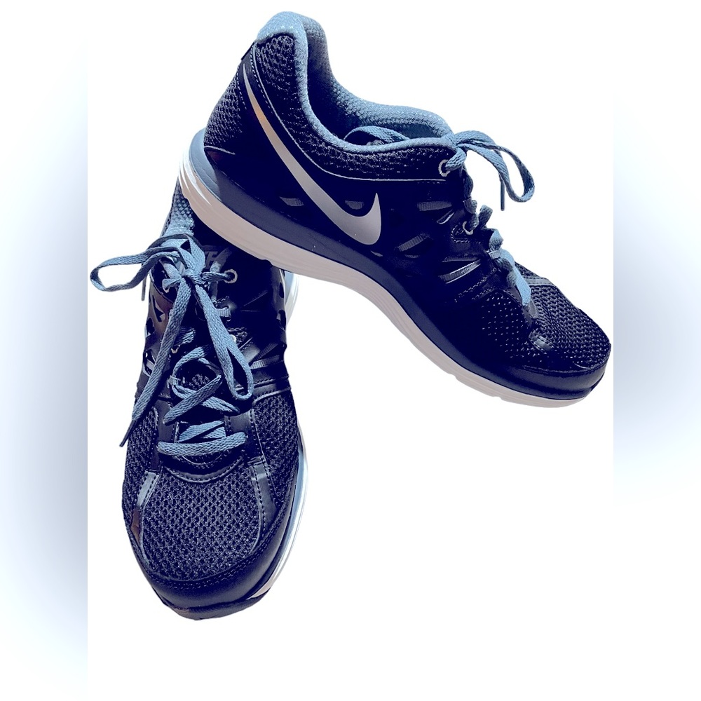 Nike Dual Fusion Lite Leather & Mesh Black Women's Running Shoes
